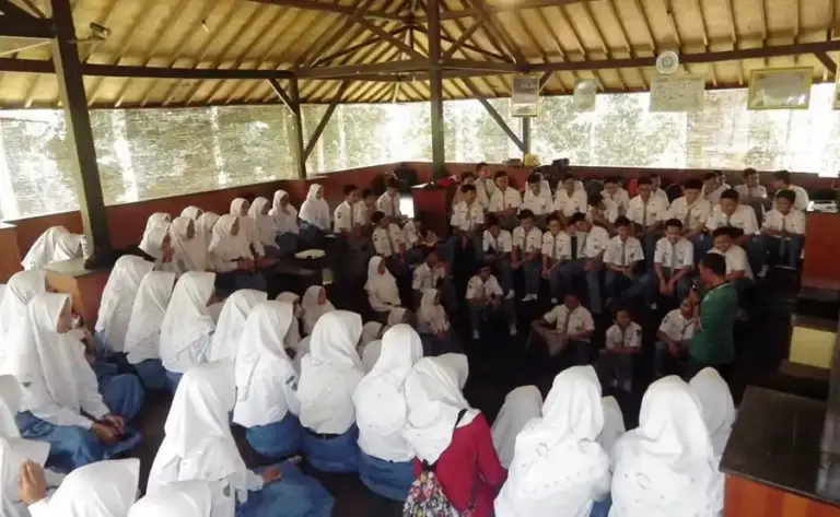 Aula pertemuan