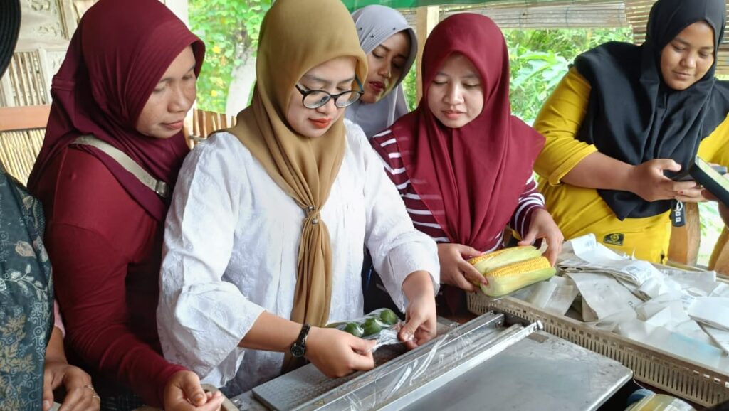 YPLHS Dukung Pemberdayaan Masyarakat Desa Lewat Pelatihan Peningkatan Kapasitas Wanita Tani
