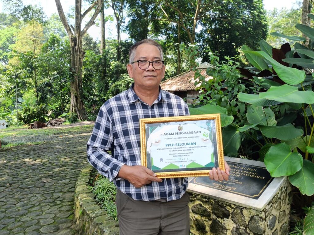 PPLH Seloliman Terima Green Award 2025